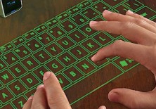 Apple запатентовала планшет будущего с проекцией клавиатуры на стол