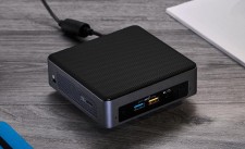 Intel выпустила миниатюрный компьютер с процессором, не поступавшим в официальную продажу