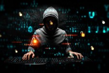 Хакеры начали обворовывать друг друга