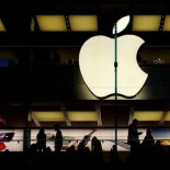 Apple разрабатывает беспроводную зарядку нового поколения