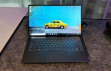 Lenovo привезла ноутбук-трансформер со сверхбыстрой зарядкой и игровой видеокартой в Россию