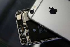 Apple выпустит гнущийся iPhone 