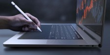 Apple изобрела MacBook со встроенной беспроводной зарядкой