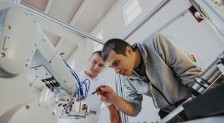 Учёные разработали робота, способного показывать шесть эмоций