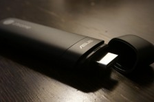 Asus и Google запустили продажи мини-компьютера Chromebit на Chrome OS