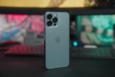 Пользователи пожаловались на плохой сигнал у iPhone 13