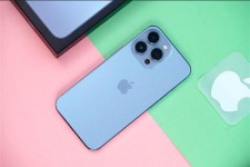 Apple может отменить выпуск десятков миллионов iPhone 13 из-за глобального дефицита микросхем